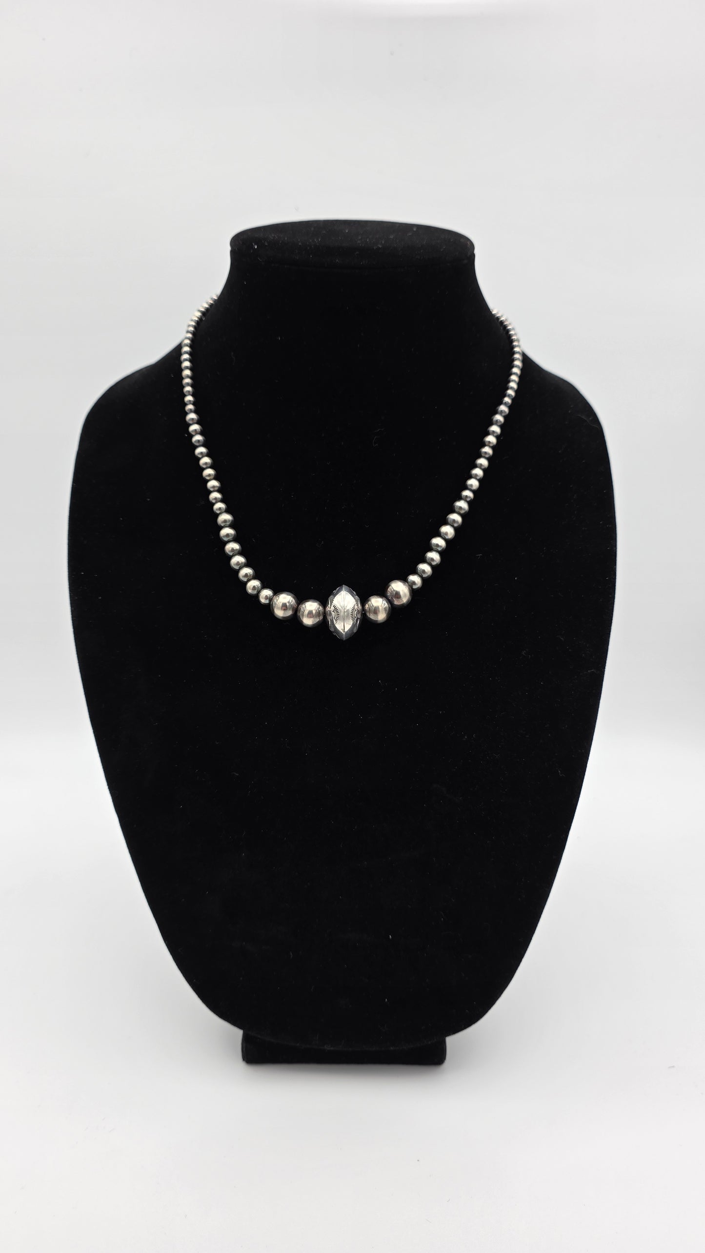 Drop of Silver Arizona Pearl™ Necklace